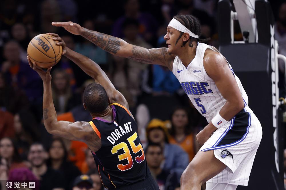 为球队争夺 为球队争夺